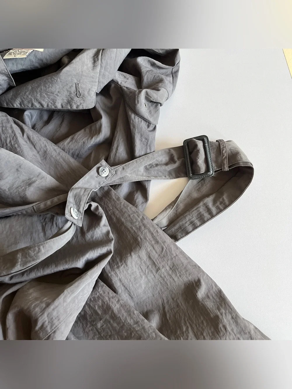 Vintage 80s Banana Republic trench coat large nylon gray belted safari long rain